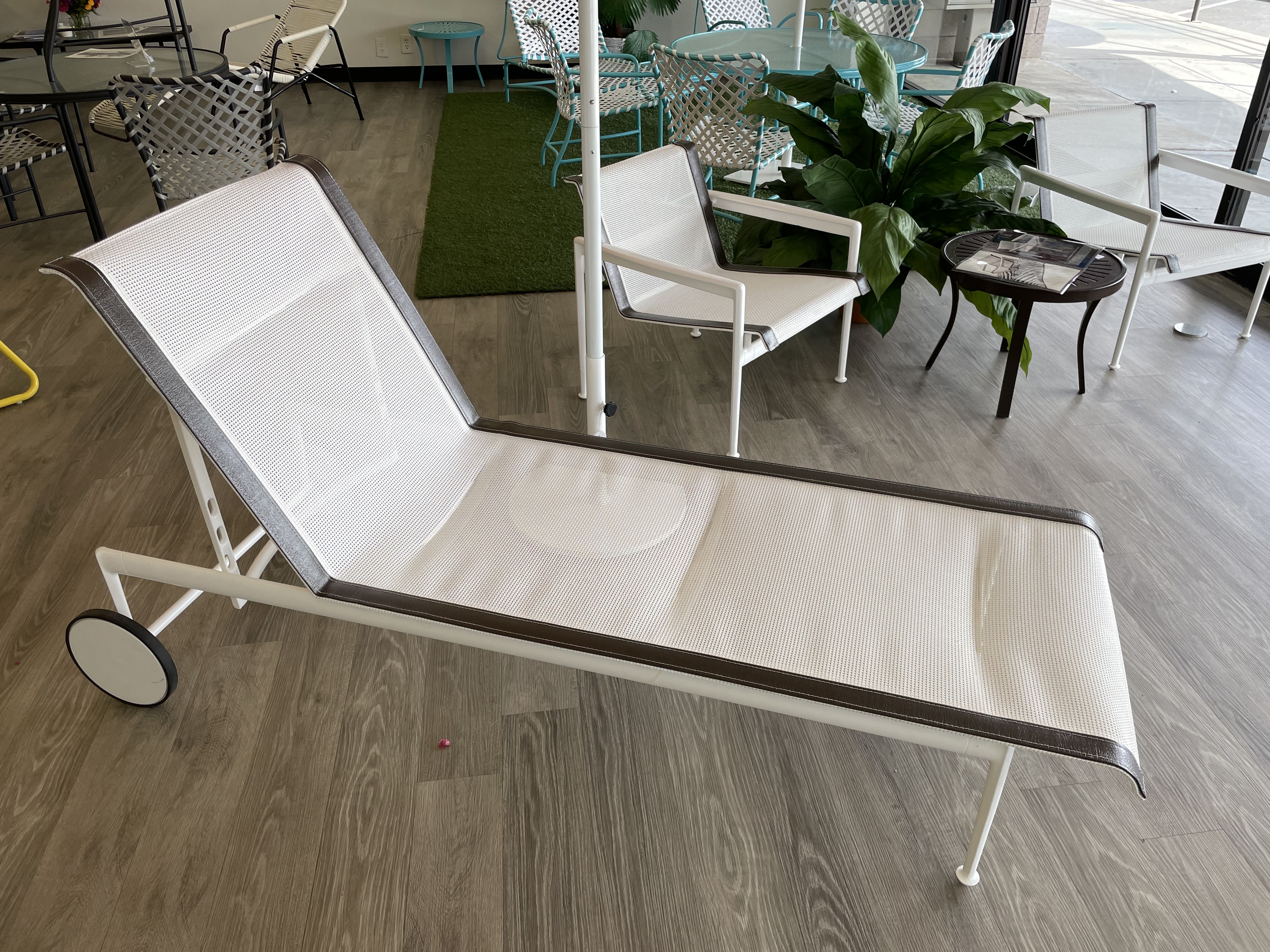 Knoll Richard Schultz 1966 Restoration, Re-do or buy new? | CFR Patio