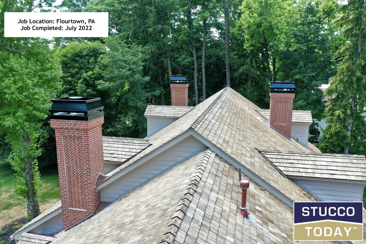 stonebrick roof for a large suburban house