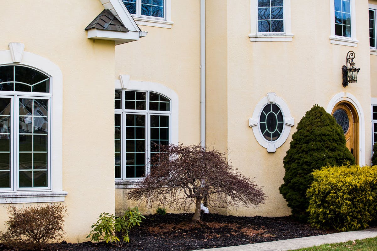 stucco remediation for white house in suburban pa