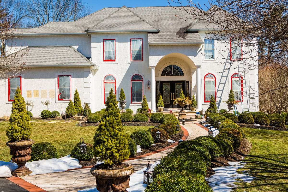 stucco remediation for white house in suburban pa